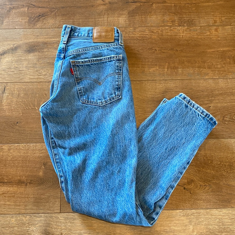 NWOT Levi’s Middy Straight Jeans